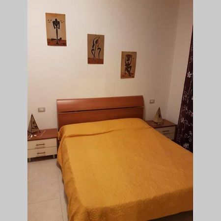 Palma Bnb Lägenhet Maracalagonis Exteriör bild